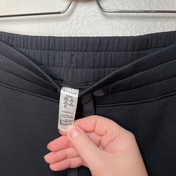 Spanx Womens Black AirEssentials Tapered Jogger Casual Lounge Pants Large 50240 - Picture 11 of 12